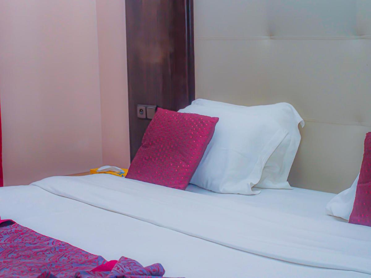 Hotel Fleur De Lys Almadies Dakar Exterior foto