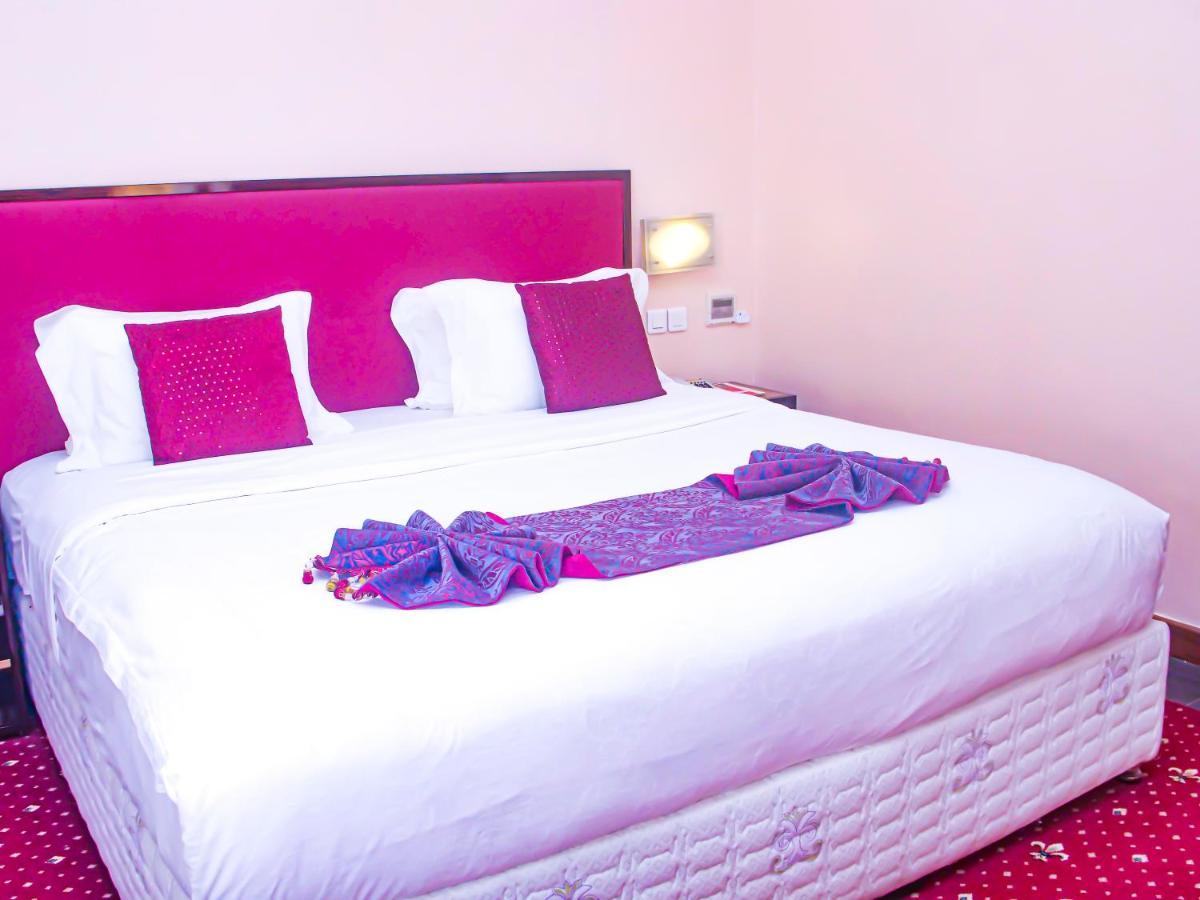 Hotel Fleur De Lys Almadies Dakar Exterior foto