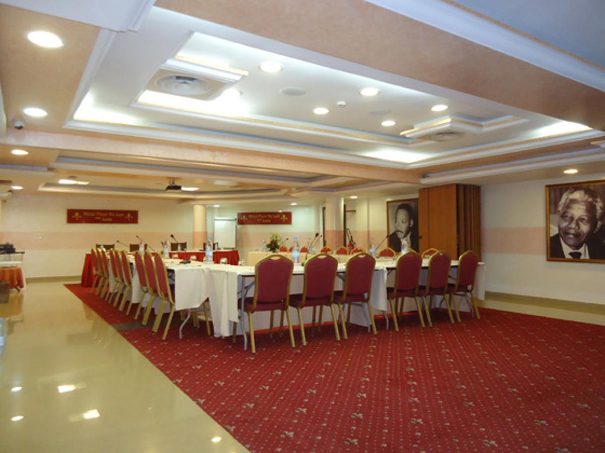 Hotel Fleur De Lys Almadies Dakar Exterior foto